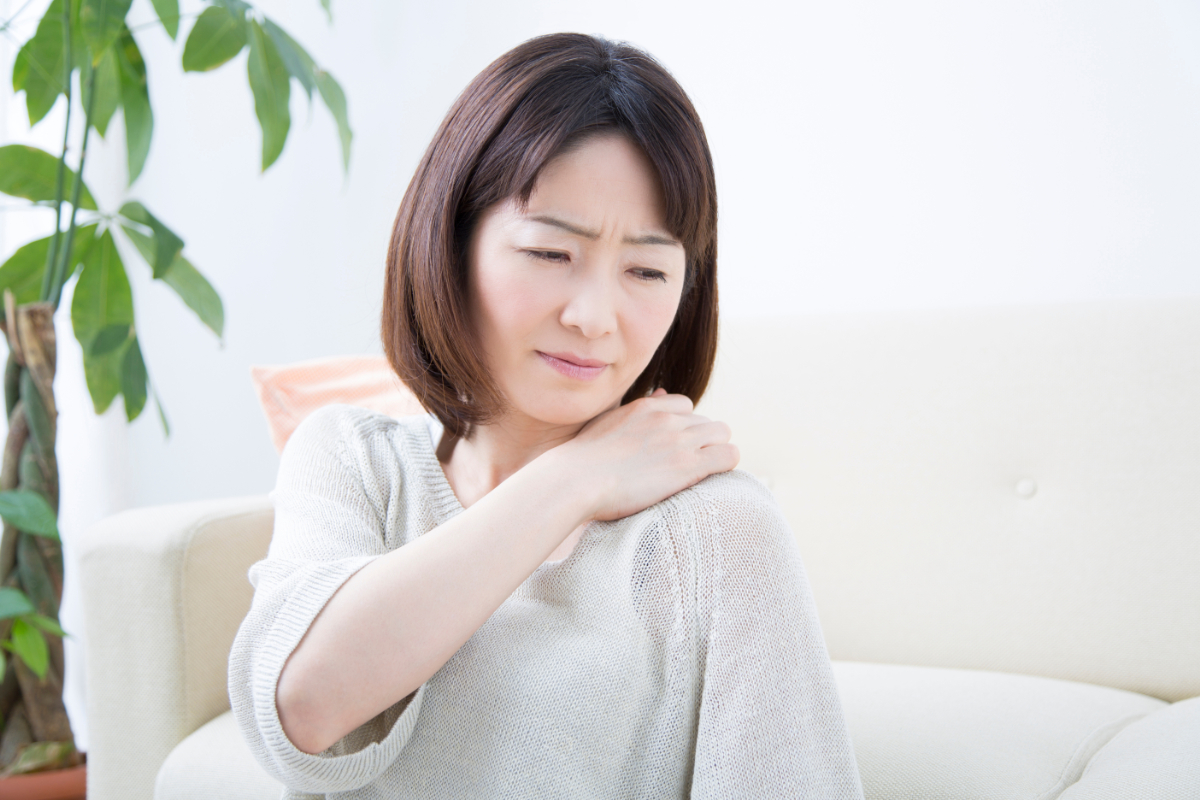 節々が痛いのはなぜ?風邪で痛くなる原因や治し方について解説